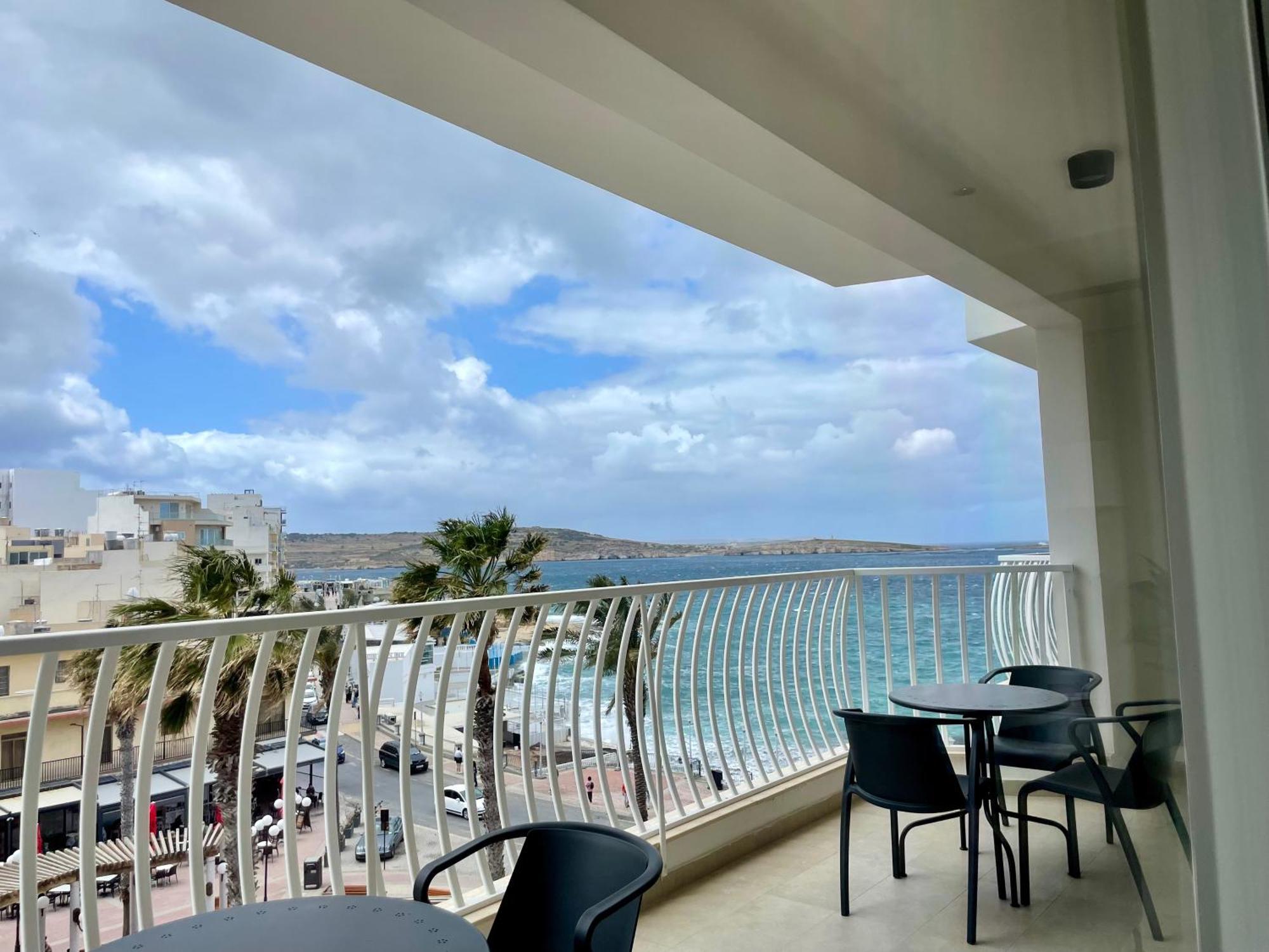 סיינט פול ביי Bugibba Square Seafront Lux Apartments By Holi מראה חיצוני תמונה